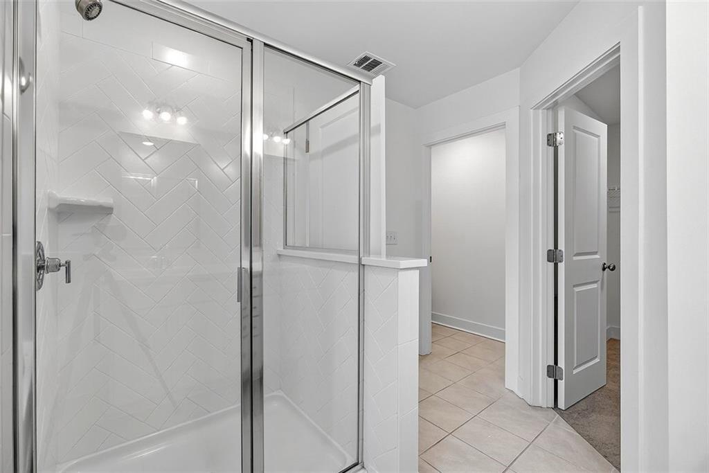 114 AUBURN VALLEY Way