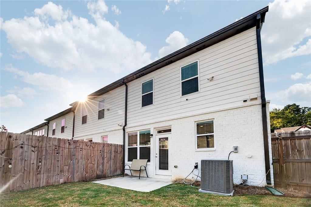 114 AUBURN VALLEY Way