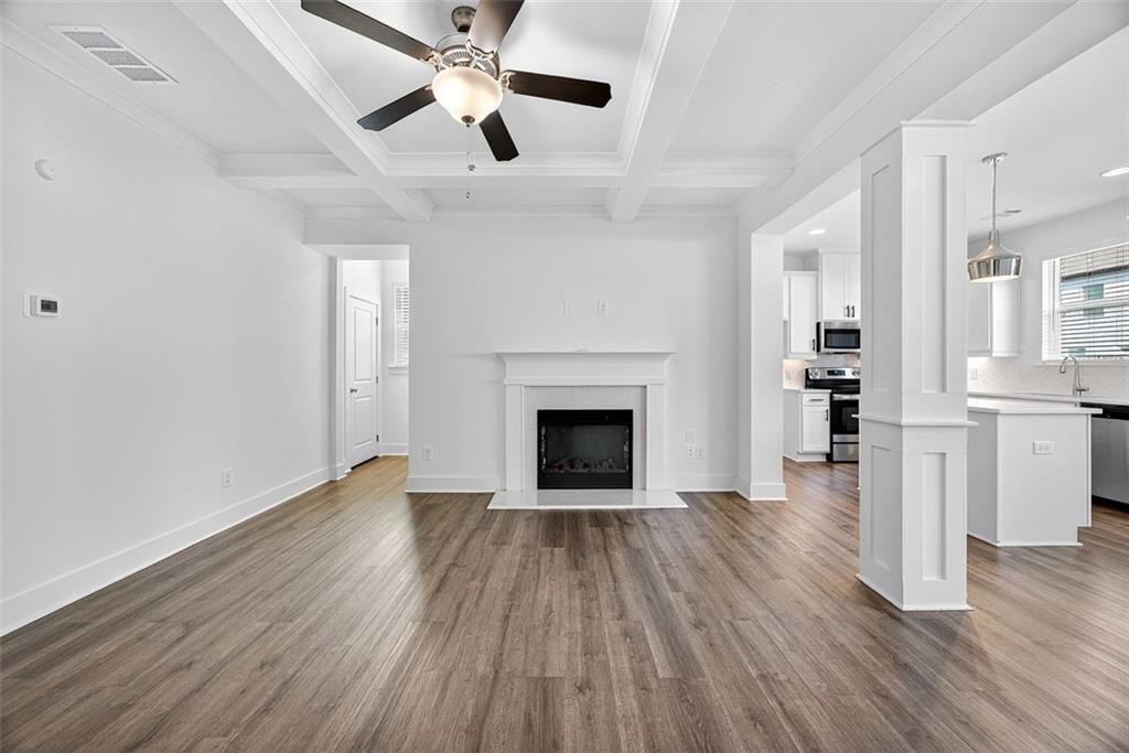 114 AUBURN VALLEY Way