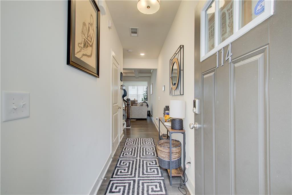 114 AUBURN VALLEY Way