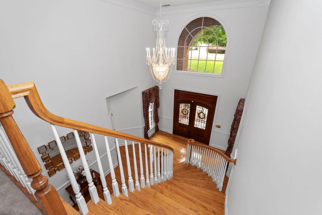 120 ISLAND COVE Drive