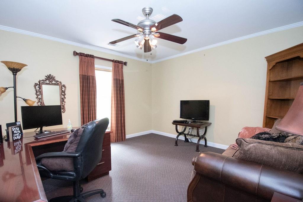 120 ISLAND COVE Drive