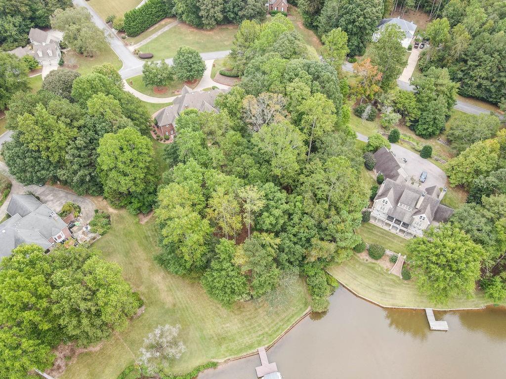 120 ISLAND COVE Drive