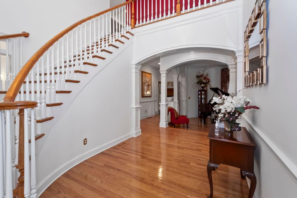 120 ISLAND COVE Drive