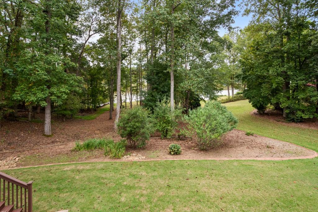 120 ISLAND COVE Drive