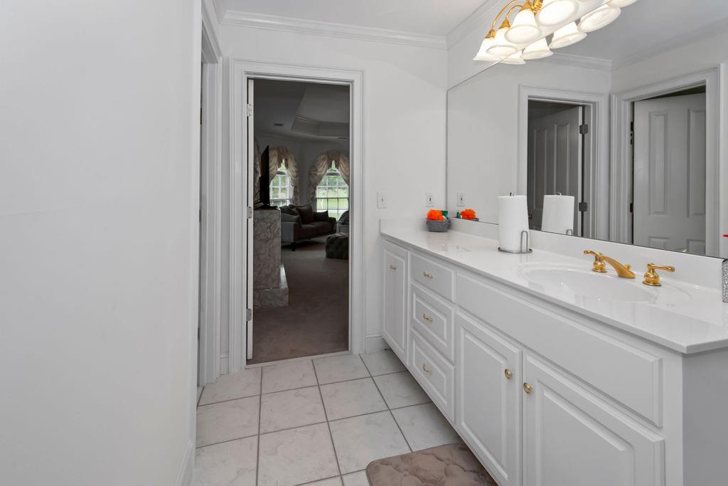 120 ISLAND COVE Drive