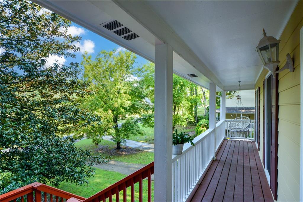 591 Wentworth Drive NW