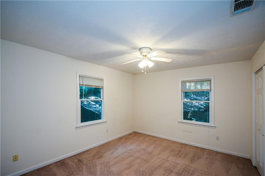 591 Wentworth Drive NW