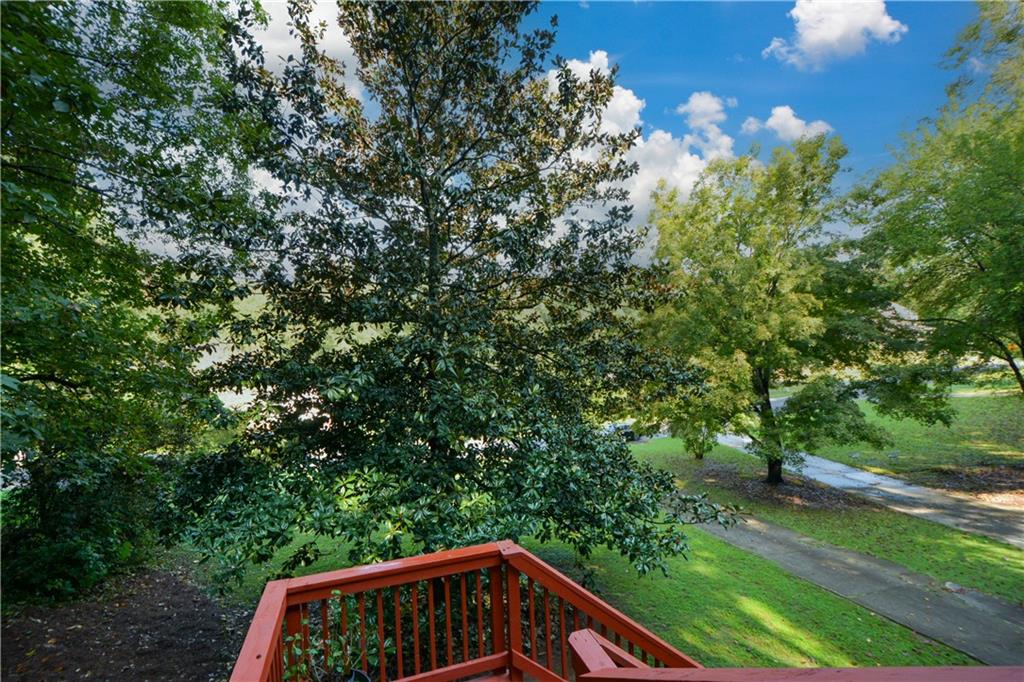 591 Wentworth Drive NW