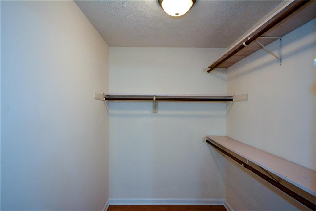 591 Wentworth Drive NW