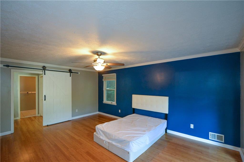 591 Wentworth Drive NW