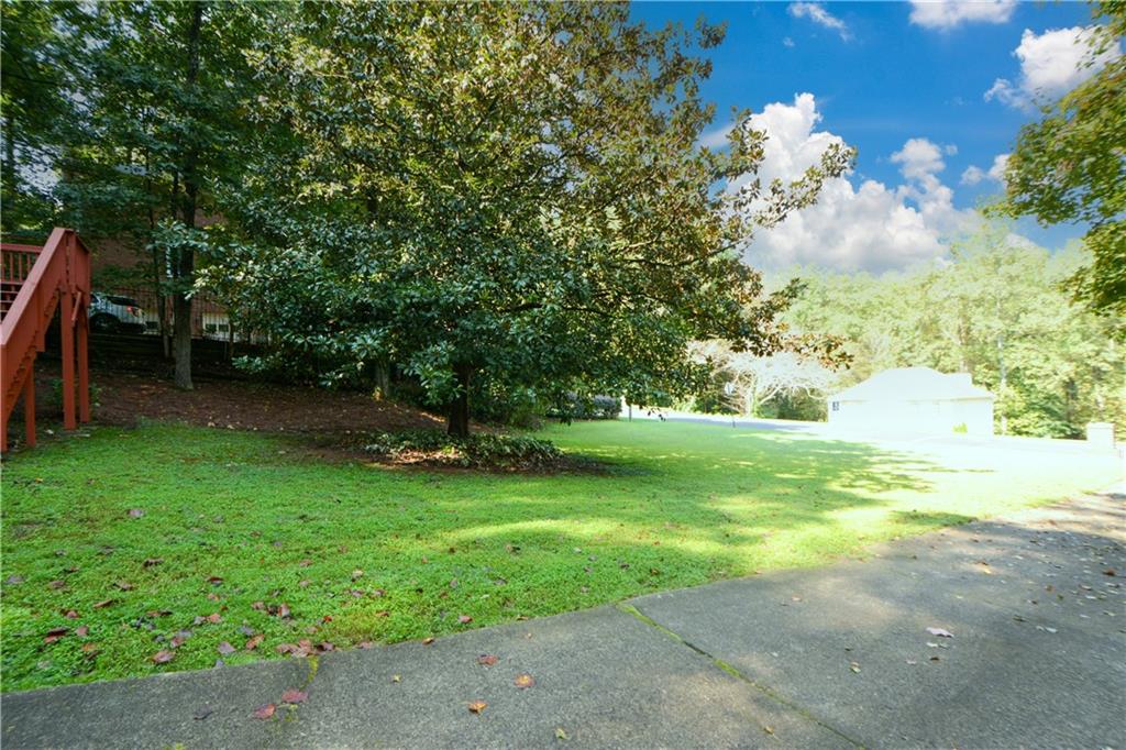 591 Wentworth Drive NW