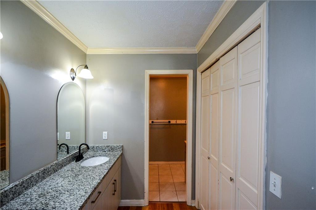 591 Wentworth Drive NW