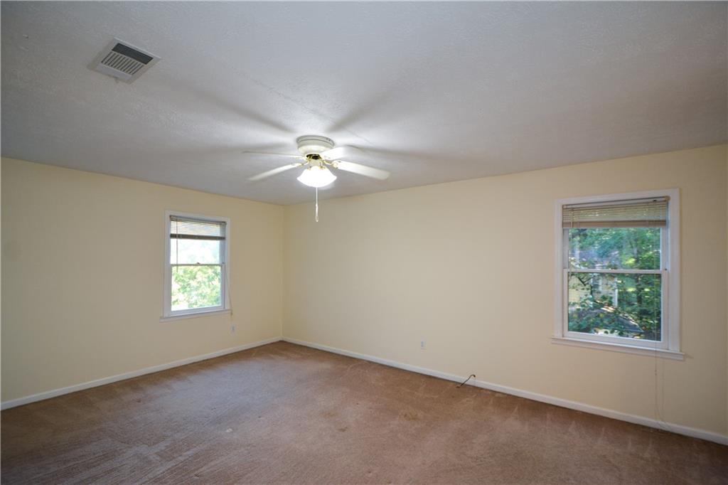 591 Wentworth Drive NW