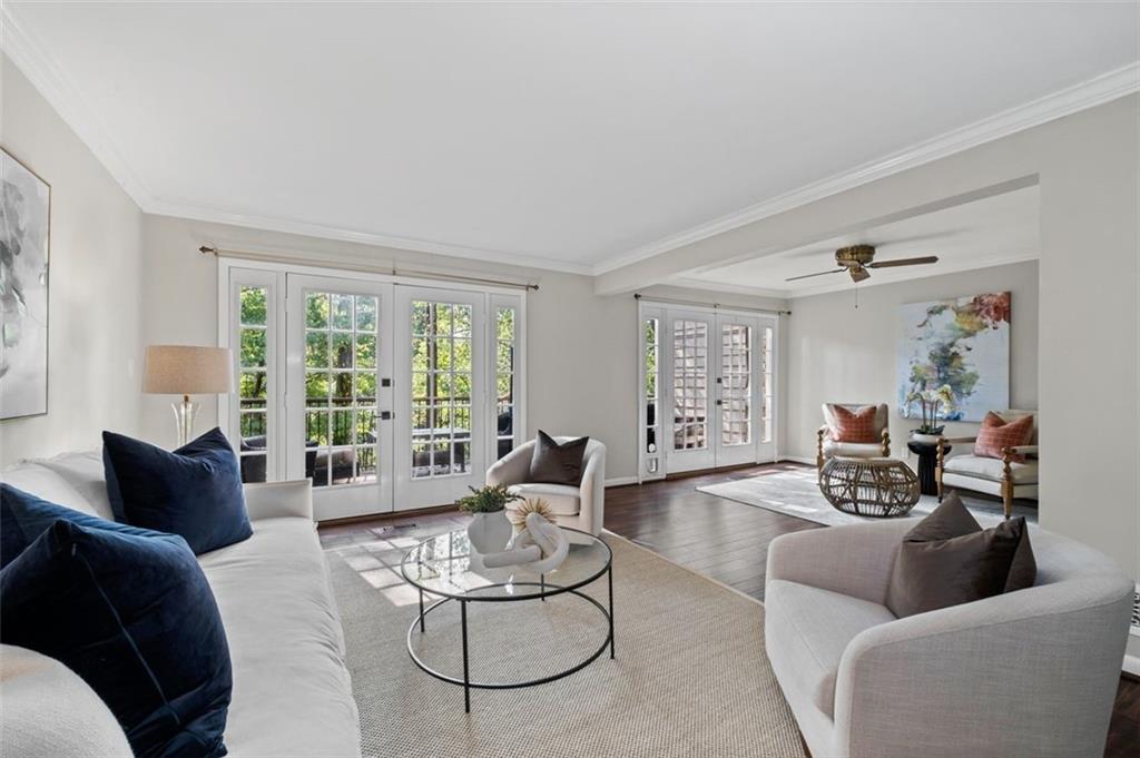 3710 STONEWALL Circle SE