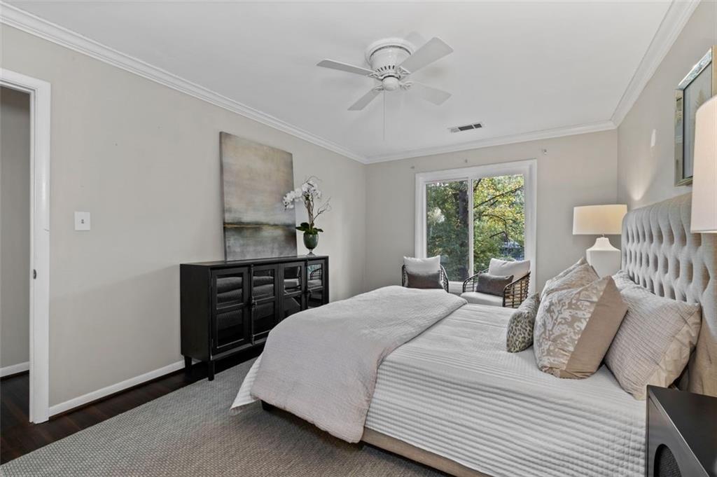 3710 STONEWALL Circle SE