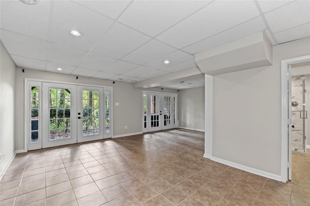 3710 STONEWALL Circle SE