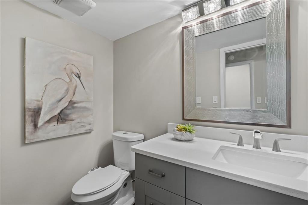 3710 STONEWALL Circle SE