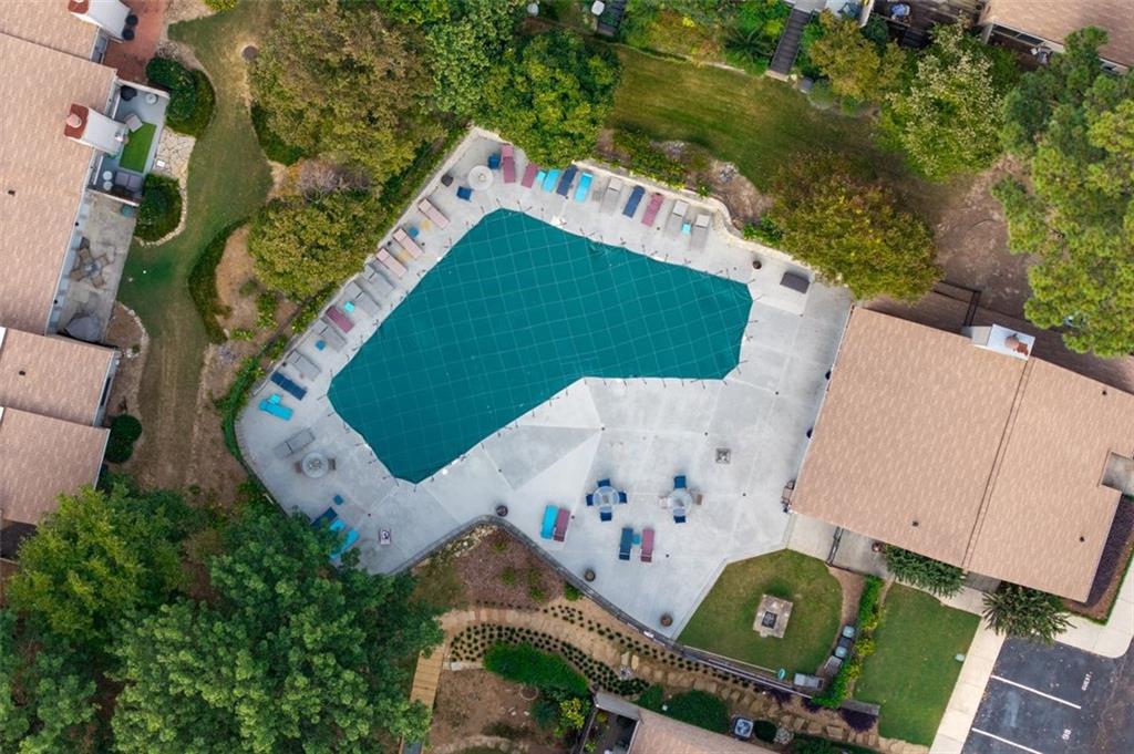 3710 STONEWALL Circle SE