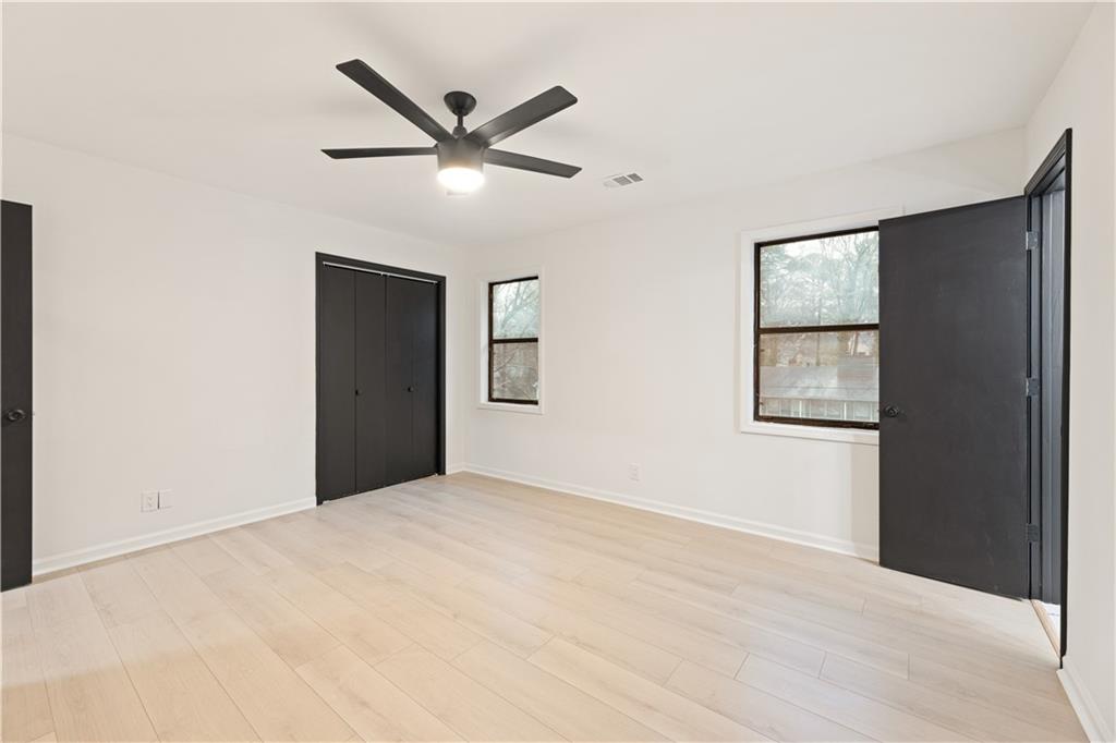 1487 SPRINGWOOD Drive SE Unit B