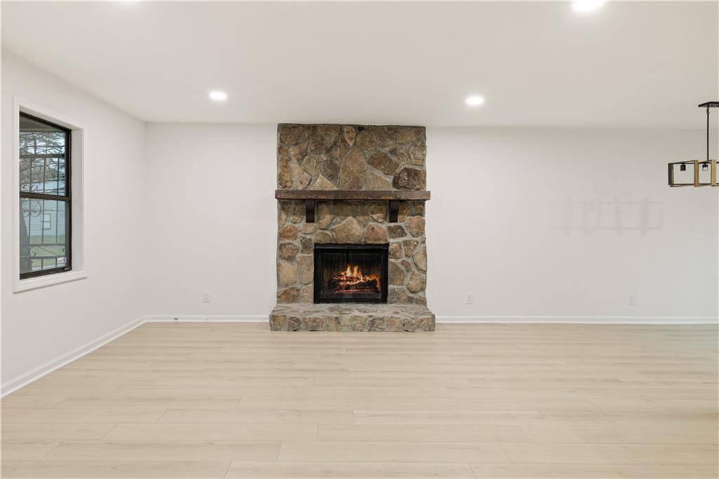 1487 SPRINGWOOD Drive SE Unit B