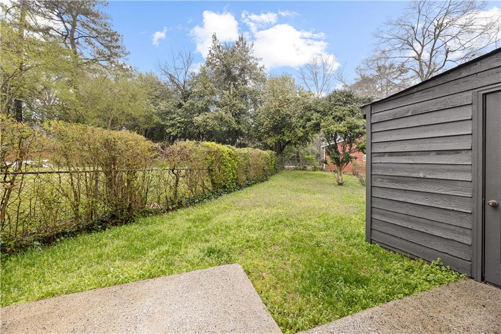 1487 SPRINGWOOD Drive SE Unit B