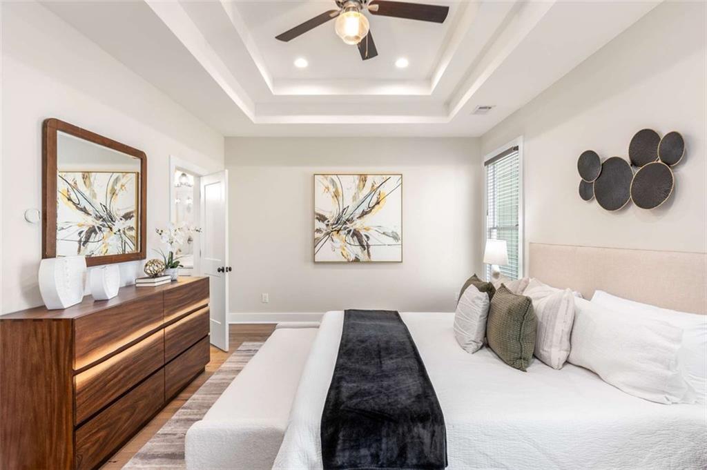 370 THRASHER Street Unit 2