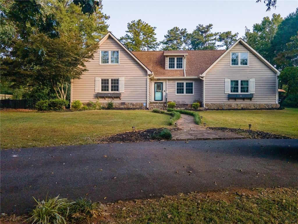 2158 WEYBRIDGE Drive