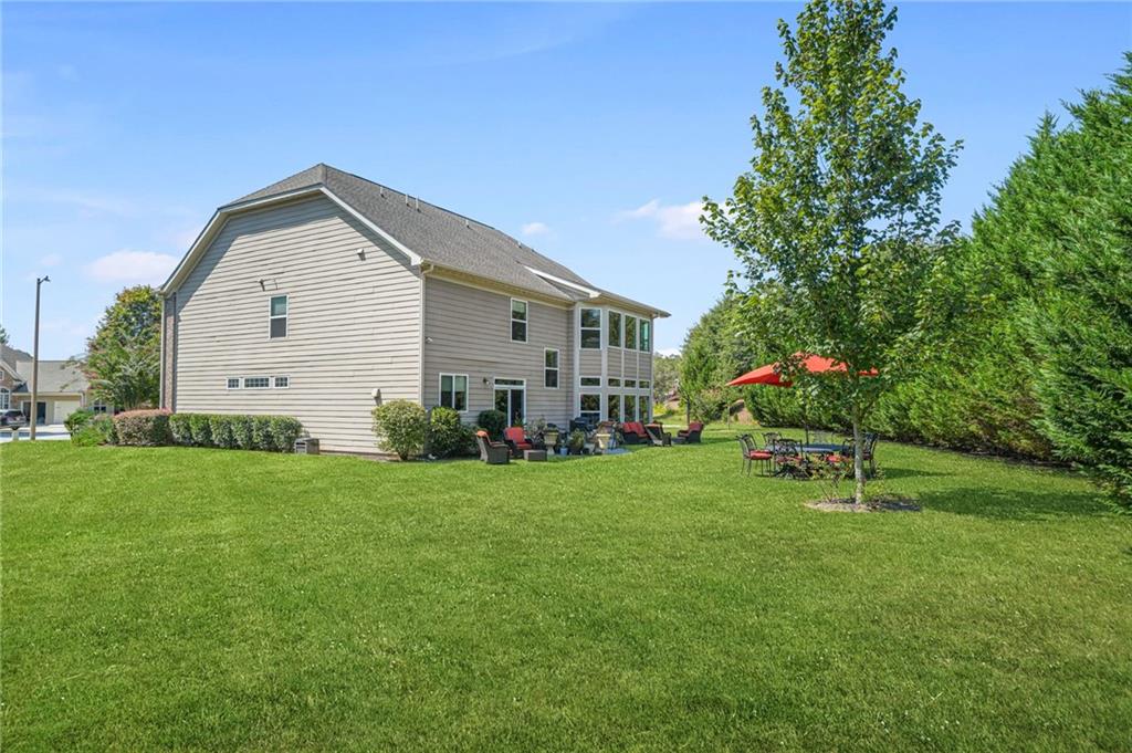 2015 AUGUSTINE Trace