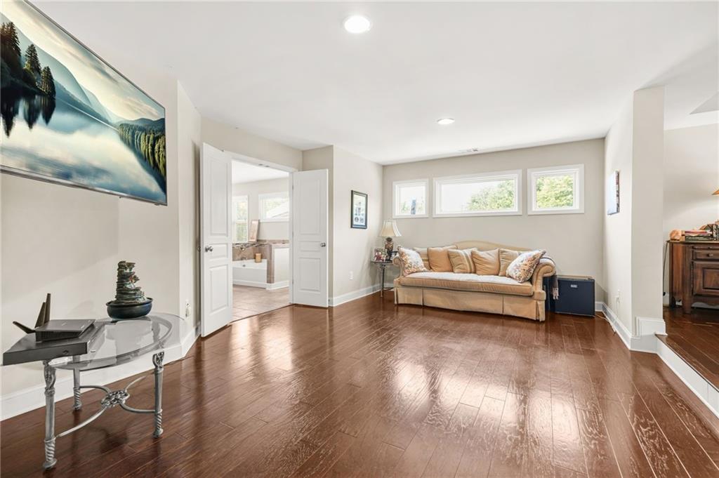 2015 AUGUSTINE Trace