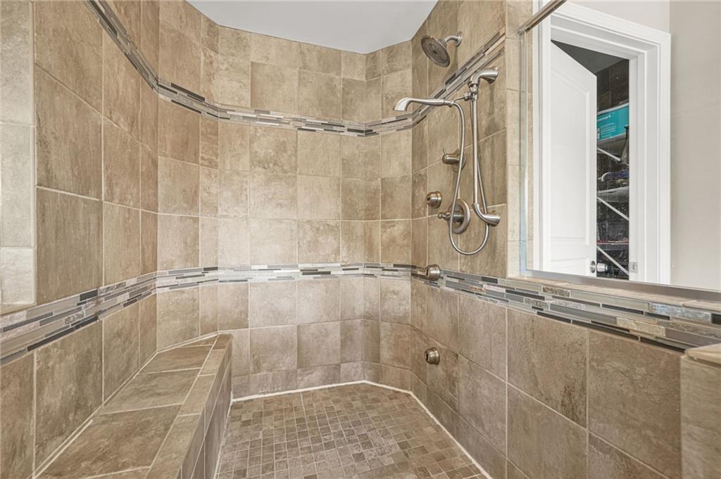 2015 AUGUSTINE Trace