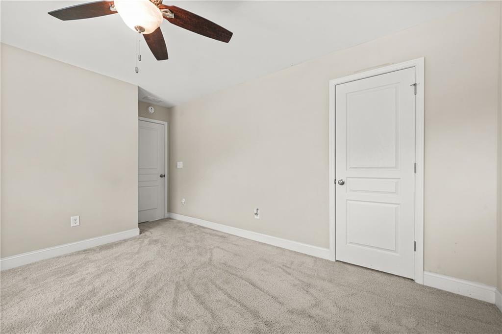 2015 AUGUSTINE Trace