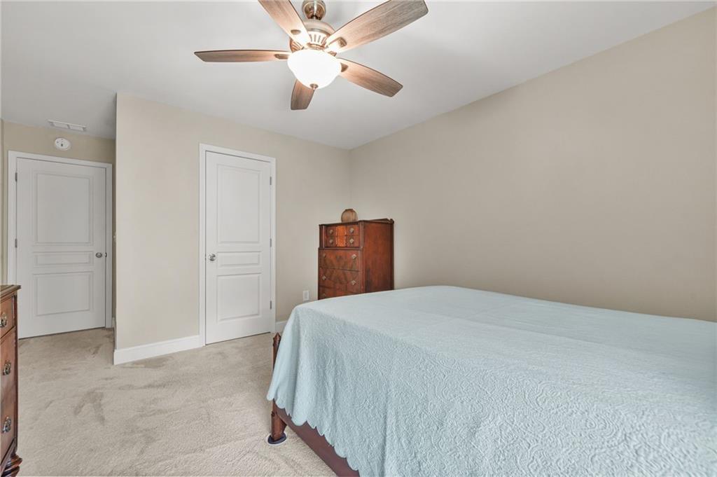 2015 AUGUSTINE Trace