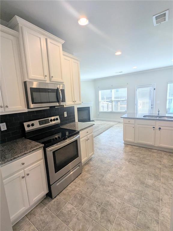 2421 Castle Keep Way SE