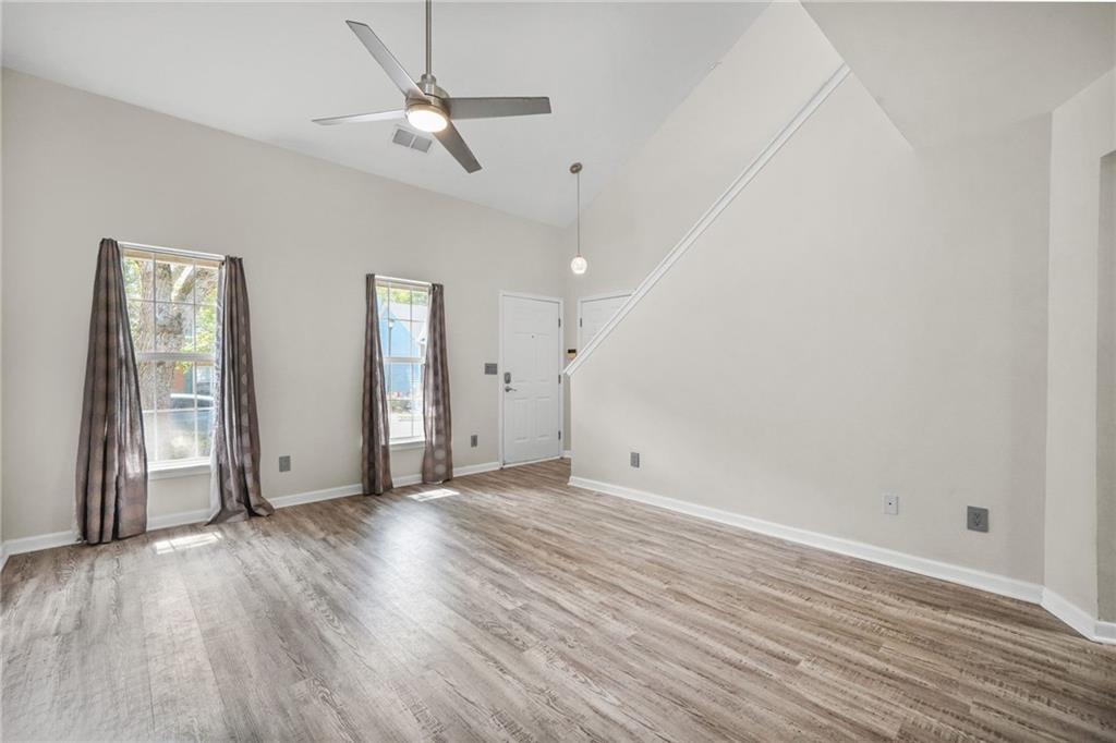 1288 GATES Circle SE