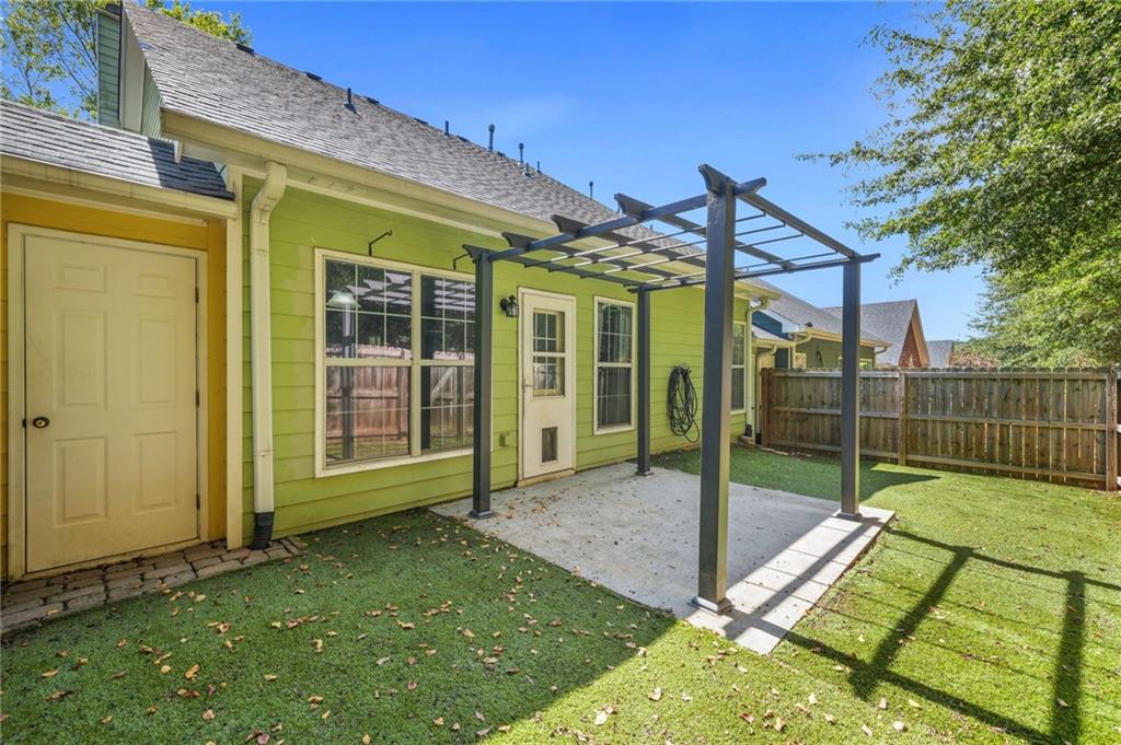 1288 GATES Circle SE