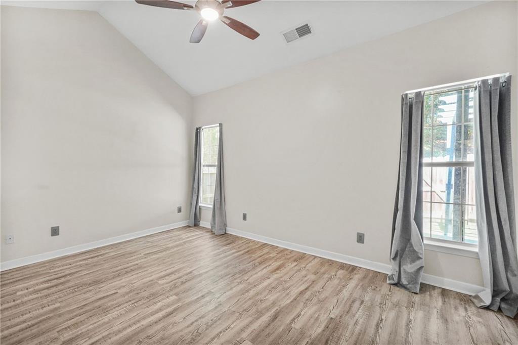 1288 GATES Circle SE