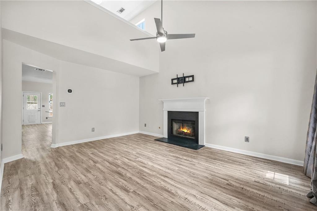 1288 GATES Circle SE