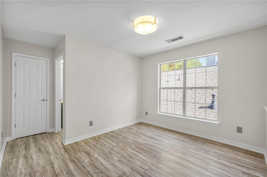 1288 GATES Circle SE