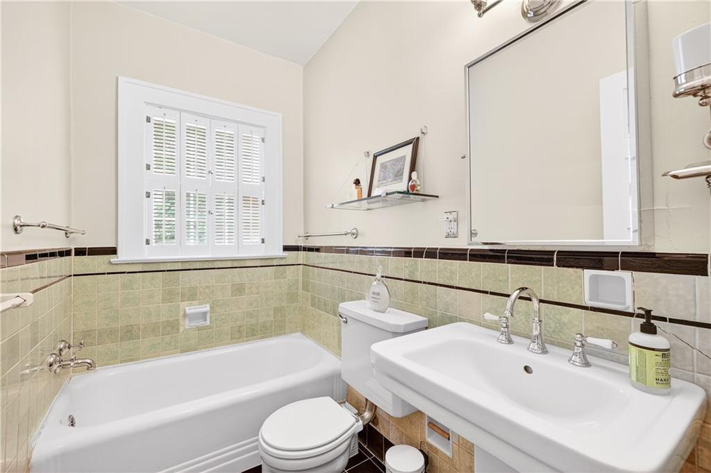 1190 Cumberland Road NE