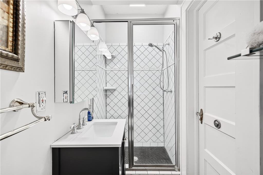 1190 Cumberland Road NE