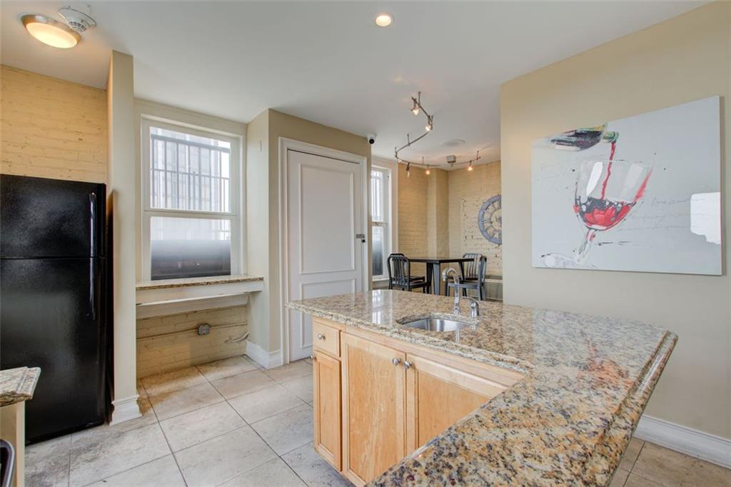 32 Peachtree Street NW Unit 1102