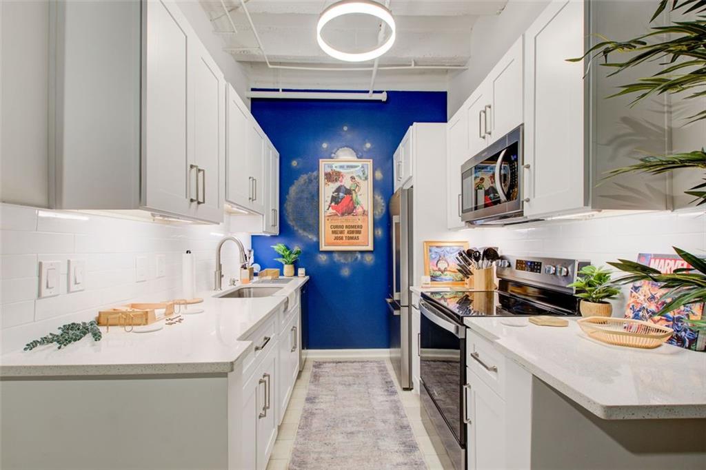 32 Peachtree Street NW Unit 1102