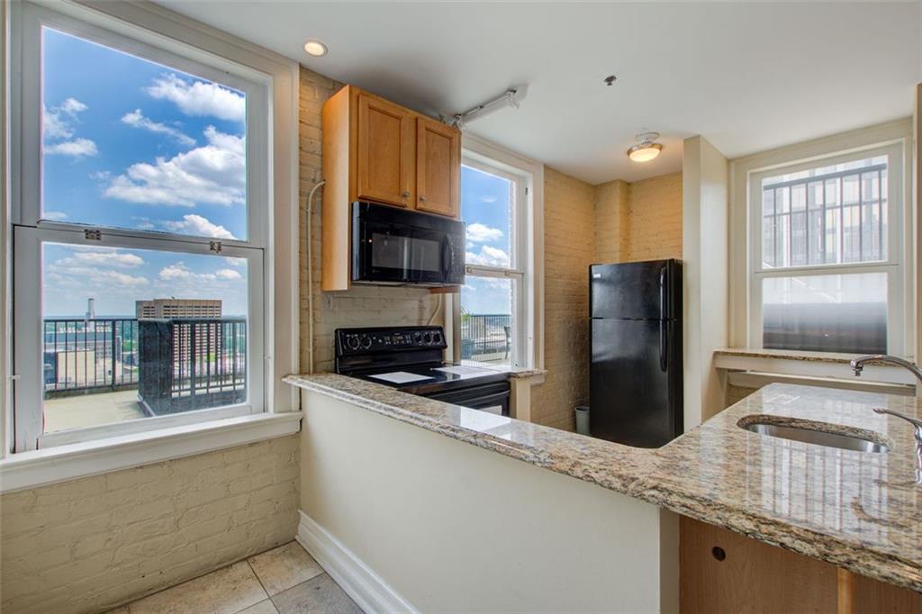 32 Peachtree Street NW Unit 1102