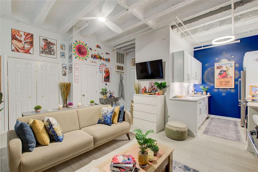 32 Peachtree Street NW Unit 1102