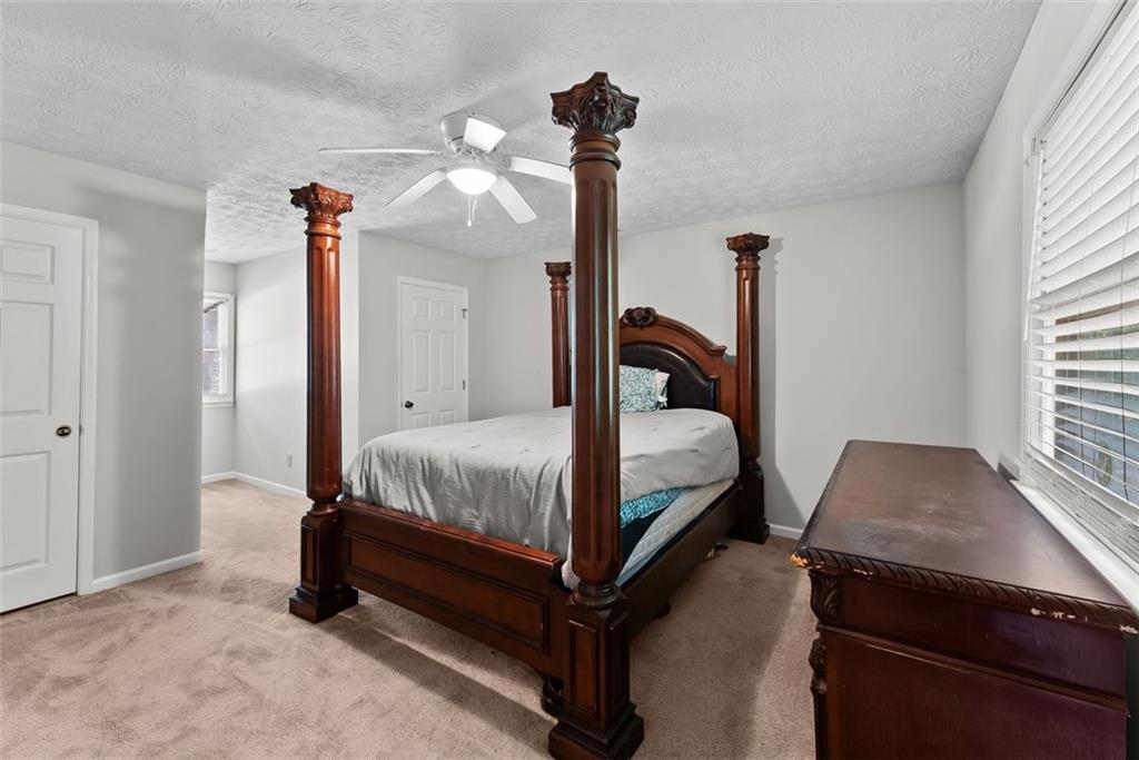 5515 DEER RUN Drive SW