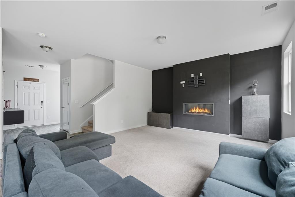 153 FRESH LAUREL Lane