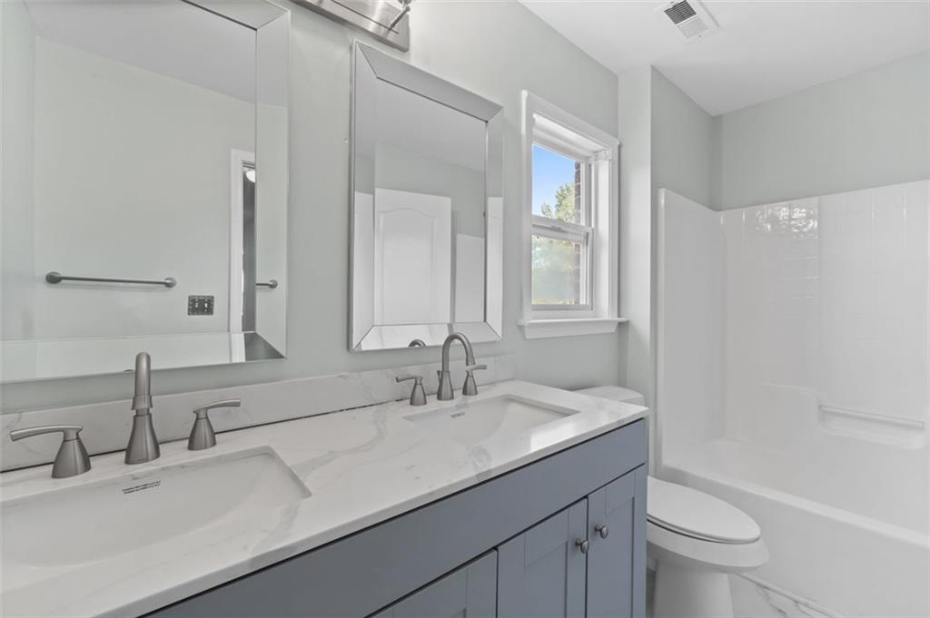 3700 NEWHALEM Street SW