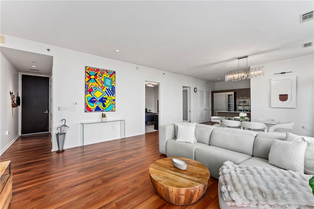 45 IVAN ALLEN JR Boulevard NW Unit 1908