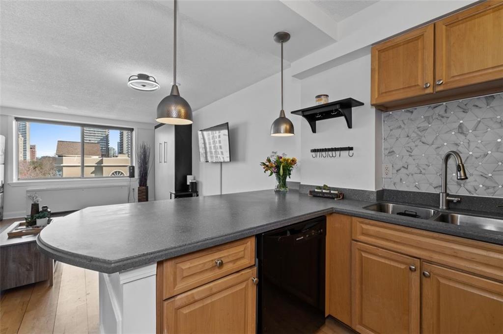 2479 PEACHTREE Road NE Unit 912